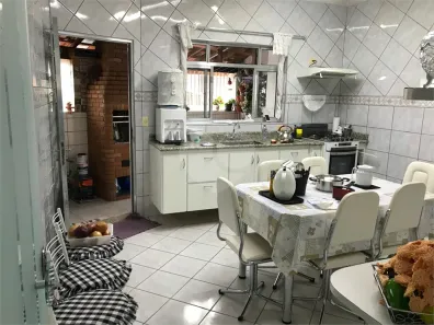 Casa com 3 Quartos à venda, 130m² no Jardim Vivan, São Paulo
