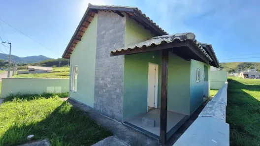 Casa de Condomínio com 2 Quartos à venda, 68m² no Itapeba, Maricá