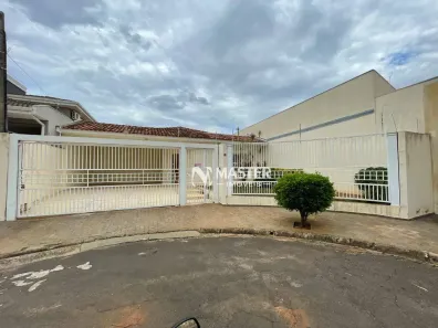 Casa com 3 Quartos para alugar, 287m² no Parque das Esmeraldas, Marília