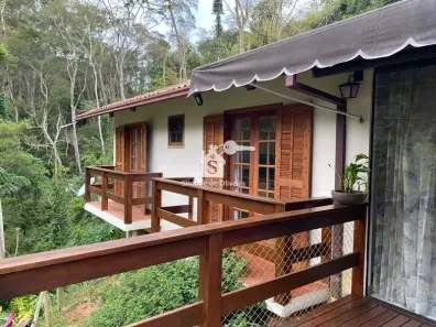 Casa com 3 Quartos à venda, 150m² no Itaipava, Petrópolis