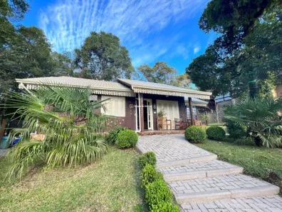 Casa com 4 Quartos à venda, 142m² no Villagio, Gramado