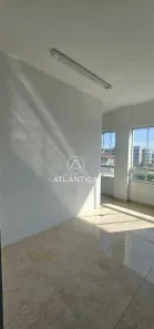 Sala Comercial à venda, 45m² no Extensão do Bosque, Rio das Ostras