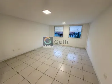 Sala Comercial com 1 Quarto para alugar, 25m² no Quarteirão Brasileiro, Petrópolis