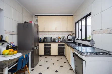 Casa com 4 Quartos à venda, 220m² no Campo Belo, São Paulo