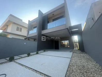 Sobrado com 3 Quartos à venda, 162m² no Ingleses do Rio Vermelho, Florianópolis