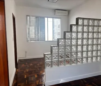 Kitnet com 1 Quarto para alugar, 33m² no Menino Deus, Porto Alegre