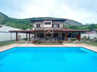 Casa com 4 Quartos à venda, 318m² no Itaipu, Niterói