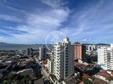 Apartamento com 2 Quartos à venda, 70m² no Barreiros, São José