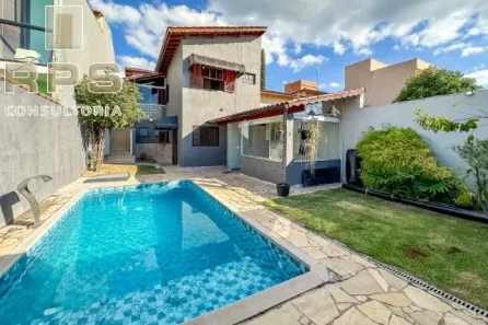 Sobrado com 3 Quartos à venda, 239m² no Jardim Santa Bárbara, Atibaia