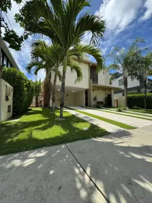 Sobrado com 3 Quartos para alugar, 288m² no Alphaville (Abrantes), Camaçari