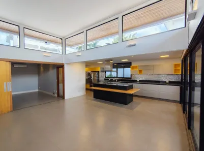 Casa de Condomínio com 4 Quartos para venda ou aluguel, 350m² no Ville Sainte Hélène, Campinas