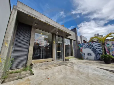 Ponto Comercial para alugar, 325m² no Moema, São Paulo