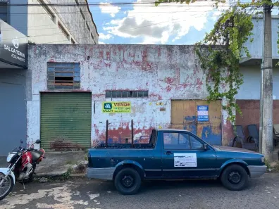 Lote/Terreno à venda, 298m² no Osvaldo Rezende, Uberlândia