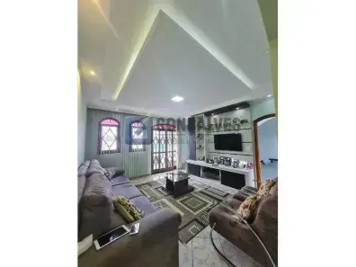 Sobrado com 3 Quartos à venda, 215m² no Baeta Neves, São Bernardo do Campo