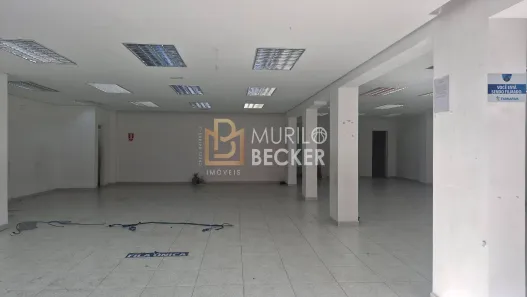 Imóvel Comercial para alugar, 200m² no Jardim São Dimas, São José dos Campos