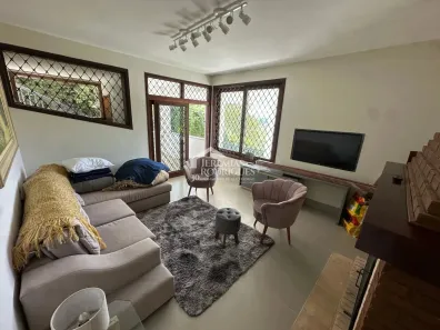 Casa com 6 Quartos à venda, 1029m² no Colinas Capivari, Campos do Jordão