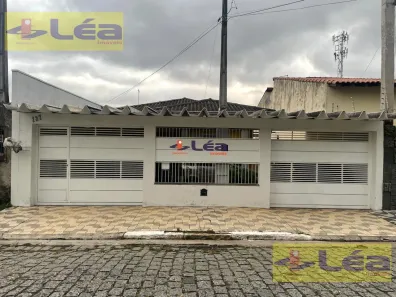 Casa com 3 Quartos à venda, 300m² no Vila Mazza, Suzano