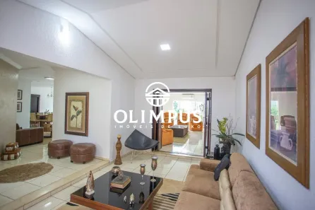 Casa com 5 Quartos à venda, 460m² no Cidade Jardim, Uberlândia