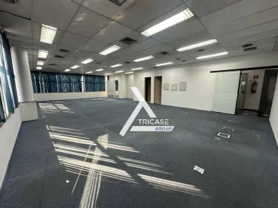 Sala Comercial para alugar, 132m² no Santo Amaro, São Paulo