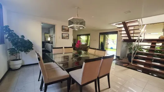 Casa de Condomínio com 5 Quartos à venda, 300m² no Portão, Lauro de Freitas