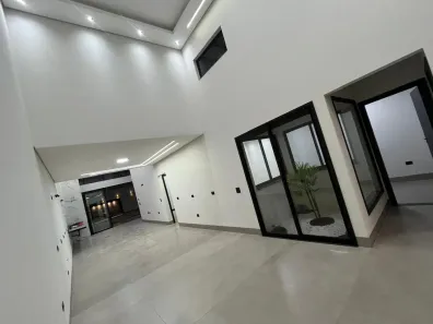 Casa com 3 Quartos à venda, 183m² no Jardim Iguaçu, Maringá