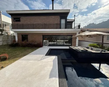 Casa com 4 Quartos à venda, 587m² no Santo Inácio, Curitiba