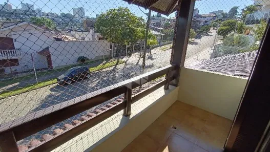 Casa com 6 Quartos para alugar, 302m² no Vila Verde, Caxias do Sul