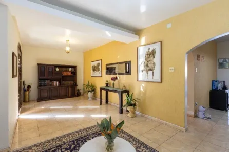 Casa com 3 Quartos à venda, 373m² no Cristal, Porto Alegre