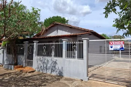 Casa com 3 Quartos à venda, 136m² no Vila Cardoso, Rondonópolis
