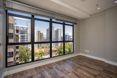 Sala Comercial para alugar, 90m² no Petrópolis, Porto Alegre