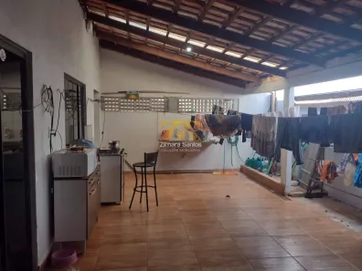 Casa com 3 Quartos à venda, 200m² no Plano Diretor Norte, Palmas