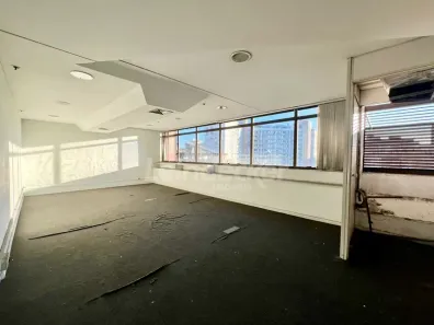 Sala Comercial para alugar, 110m² no Floresta, Porto Alegre