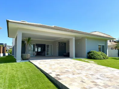 Casa de Condomínio com 4 Quartos à venda, 261m² no Remanso, Xangri-lá