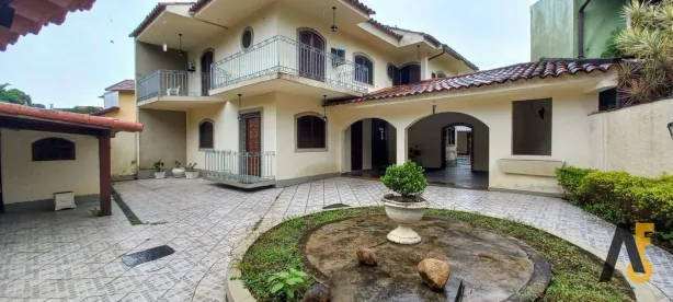 Casa de Condomínio com 4 Quartos à venda, 350m² no Anil, Rio de Janeiro