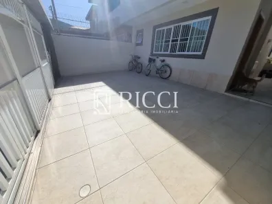 Sobrado com 3 Quartos à venda, 150m² no Marapé, Santos