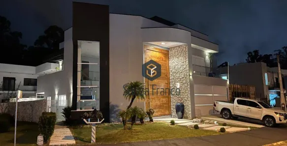 Casa de Condomínio com 3 Quartos para alugar, 400m² no Fazenda Rodeio, Mogi das Cruzes