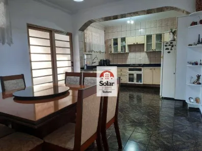Casa com 3 Quartos à venda, 197m² no Vila Nossa Senhora das Graças, Taubaté