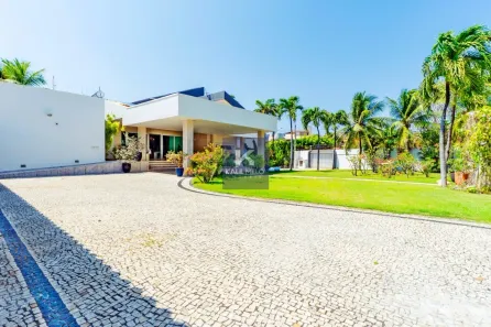 Sobrado com 6 Quartos à venda, 1600m² no De Lourdes, Fortaleza