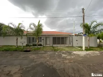 Casa com 3 Quartos à venda, 180m² no Jardim Santa Gertrudes, Marília