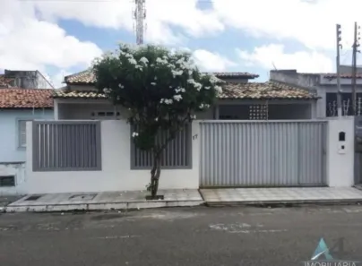 Casa com 3 Quartos à venda, 120m² no Luzia, Aracaju