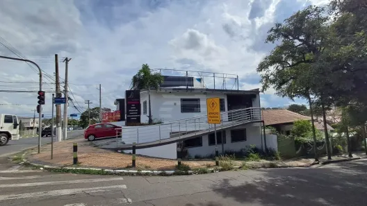 Imóvel Comercial à venda, 200m² no Vila Teixeira, Campinas