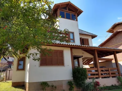 Casa com 4 Quartos à venda, 360m² no Campeche, Florianópolis