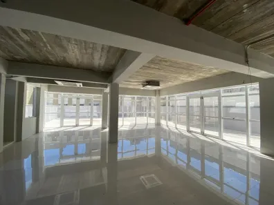 Sala Comercial para alugar, 250m² no Petrópolis, Porto Alegre