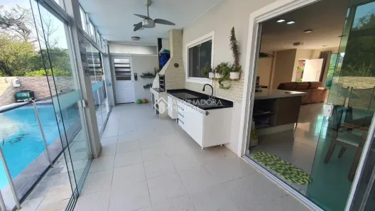 Casa com 4 Quartos para alugar, 224m² no Cachoeira do Bom Jesus, Florianópolis