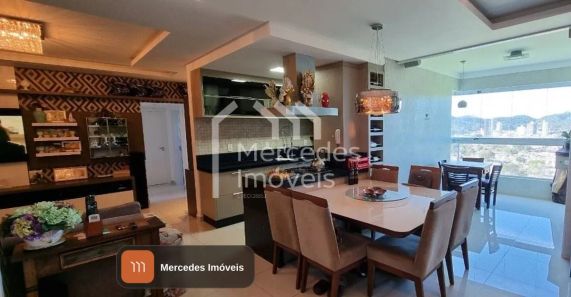 Apartamento com 3 Quartos à venda, 101m² no Fazenda, Itajaí