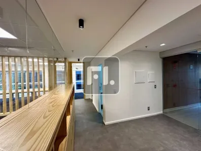 Sala Comercial para alugar, 140m² no Vila Nova Conceição, São Paulo
