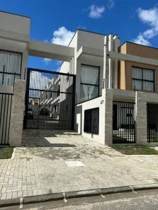 Sobrado com 3 Quartos para alugar, 115m² no São Braz, Curitiba