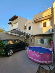 Sobrado com 3 Quartos à venda, 112m² no Carandá Bosque, Campo Grande