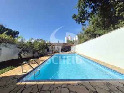 Casa com 3 Quartos à venda, 238m² no Chácara Monte Alegre, São Paulo