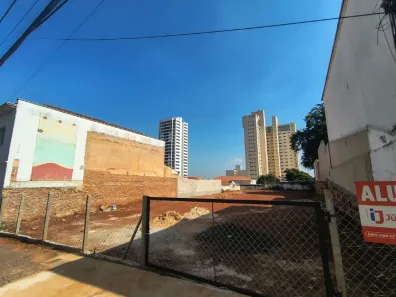 para alugar, 686m² no Centro, Piracicaba